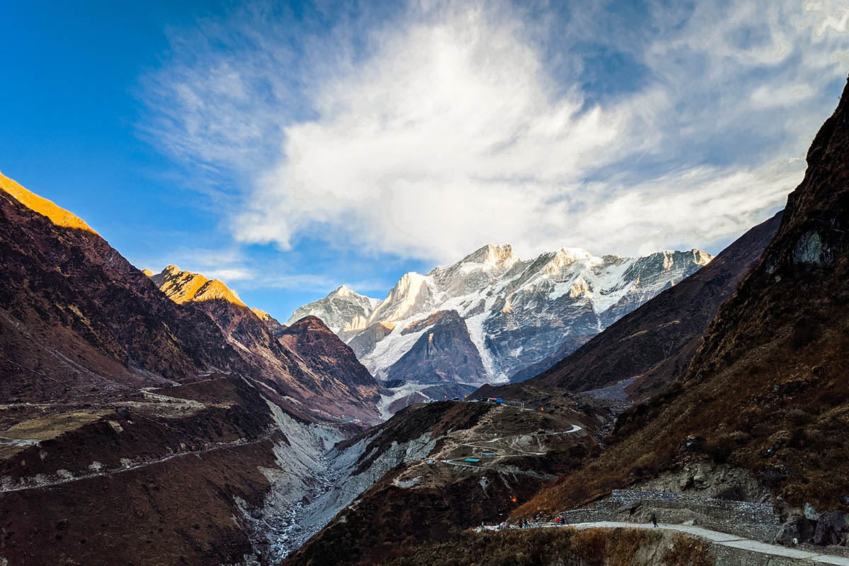 Hinalayas - UTTARAKHAND Kedarnath, India Connections