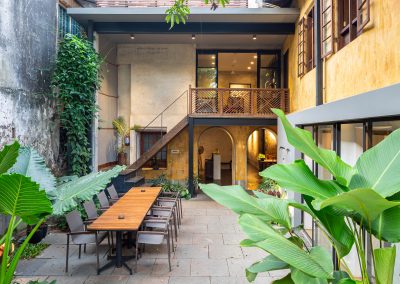 Postcard Mandalay Hall