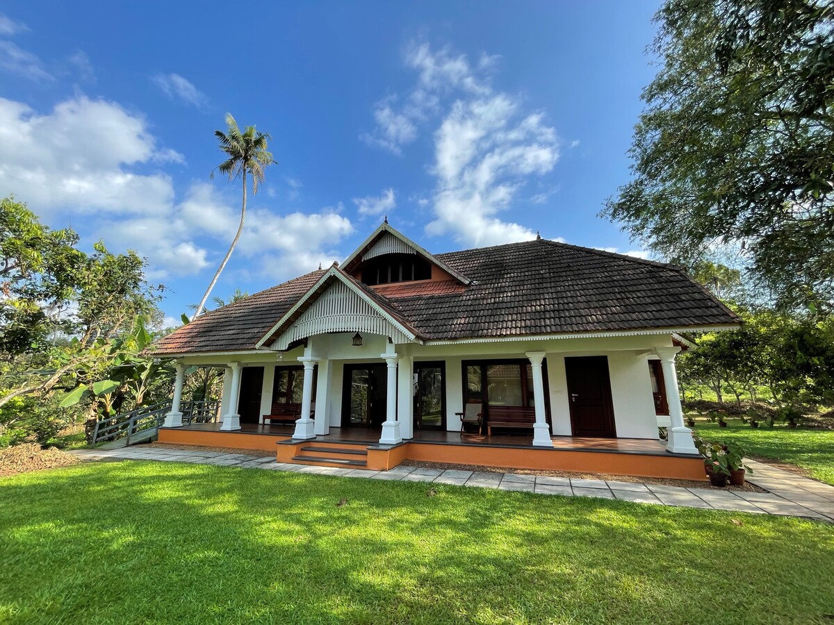 Icon - John's Farm & Home